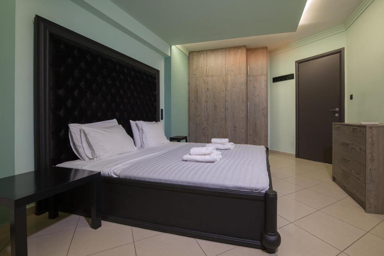 Spacious Modern Apartments With Great Rooftop View Афіни Екстер'єр фото