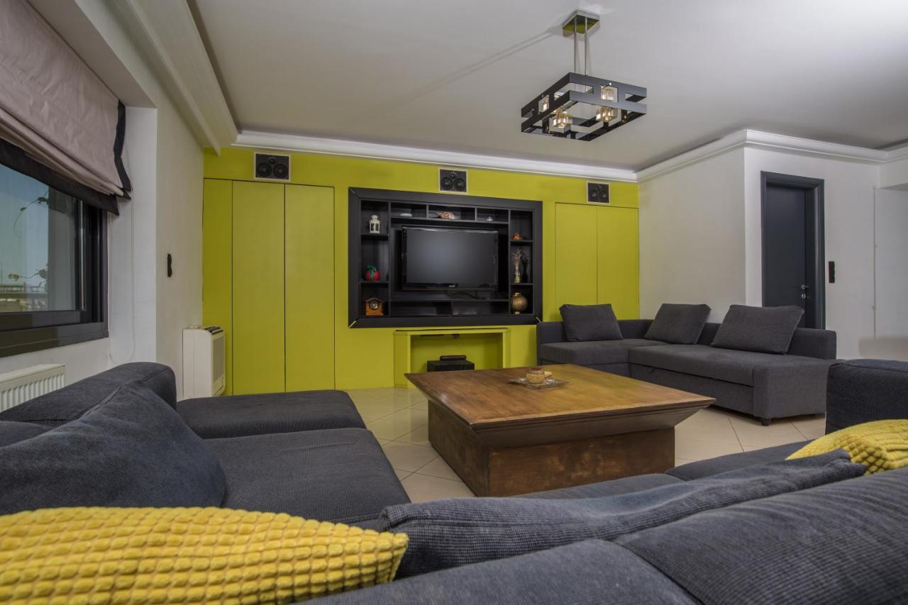 Spacious Modern Apartments With Great Rooftop View Афіни Екстер'єр фото