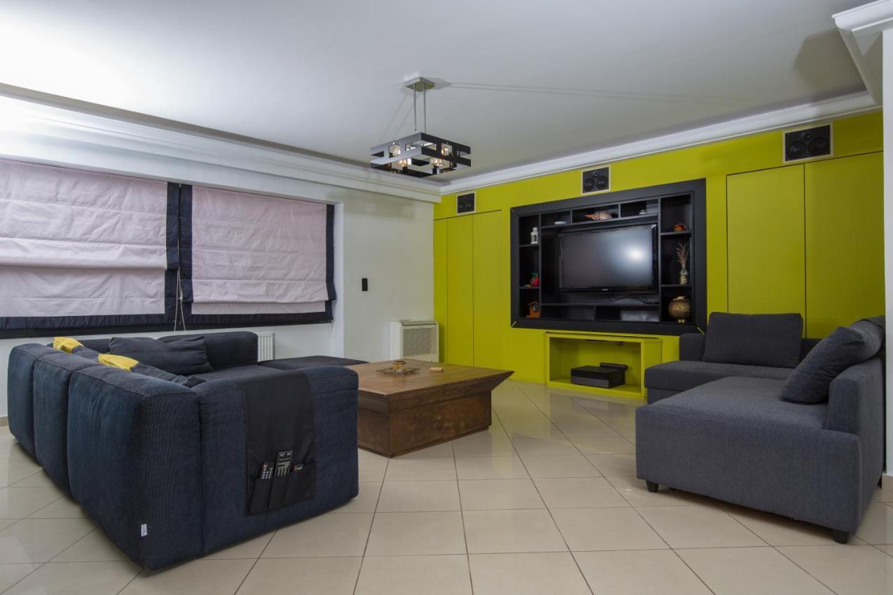 Spacious Modern Apartments With Great Rooftop View Афіни Екстер'єр фото