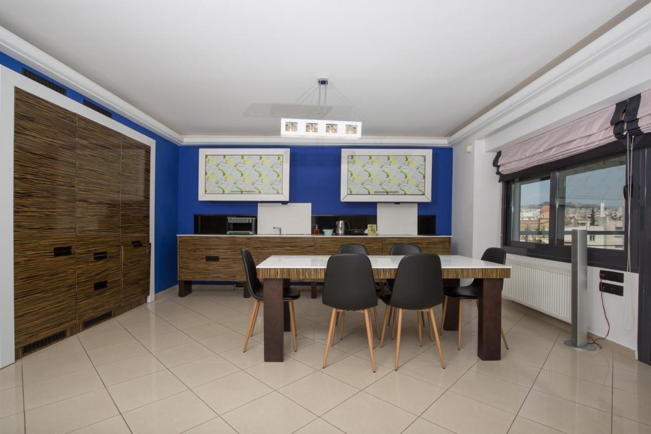 Spacious Modern Apartments With Great Rooftop View Афіни Екстер'єр фото