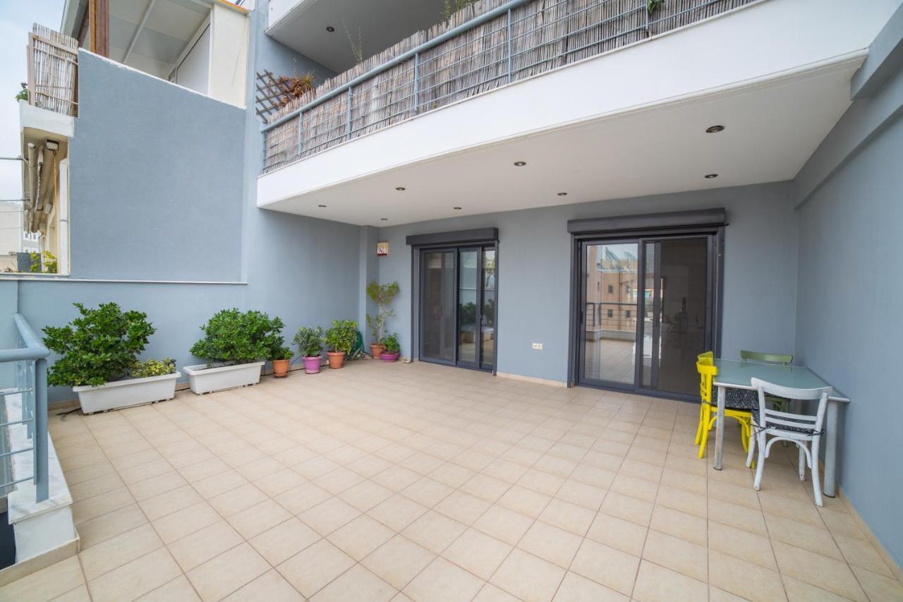 Spacious Modern Apartments With Great Rooftop View Афіни Екстер'єр фото